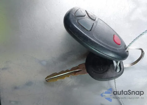 2010 Chevrolet Silverado 1500 Ls из США, поврежденный, VIN 1GCSKREA7AZ243374